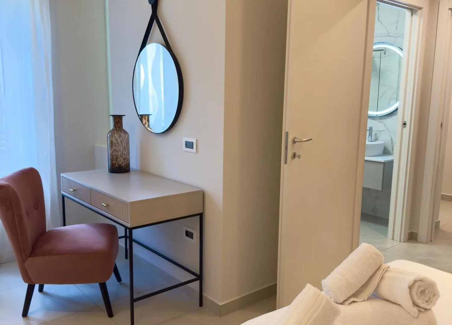 Manu Como Lake Apartment